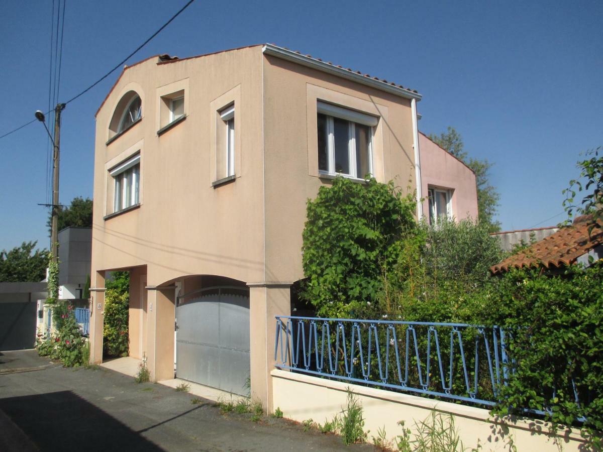 Chambres D'Hotes Chez Melody La Rochelle  Eksteriør billede